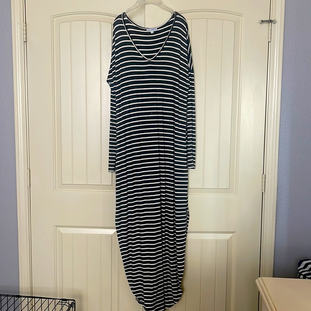 Gray and white striped small dress